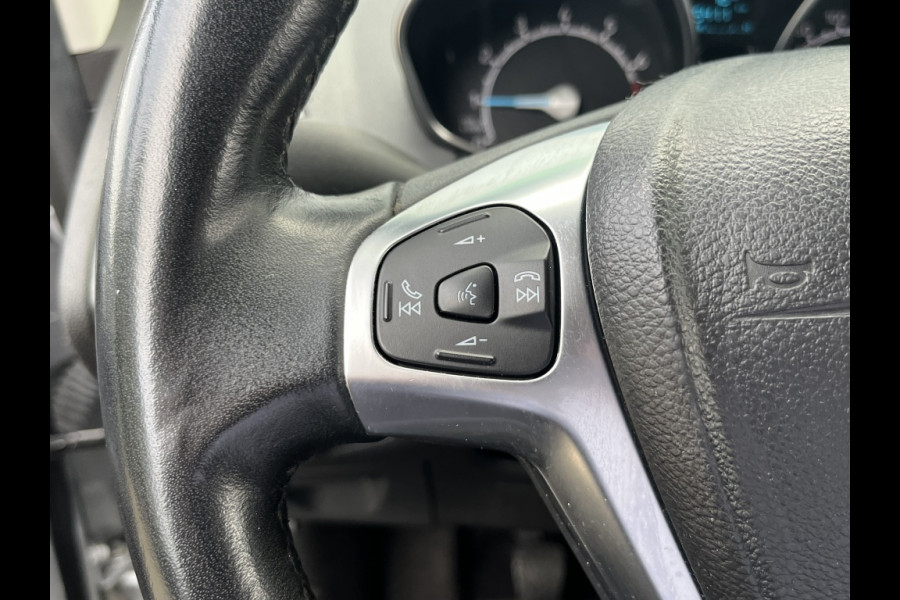 Ford EcoSport 1.0 EcoB. Titanium Tech pack, Camera, Trekhaak