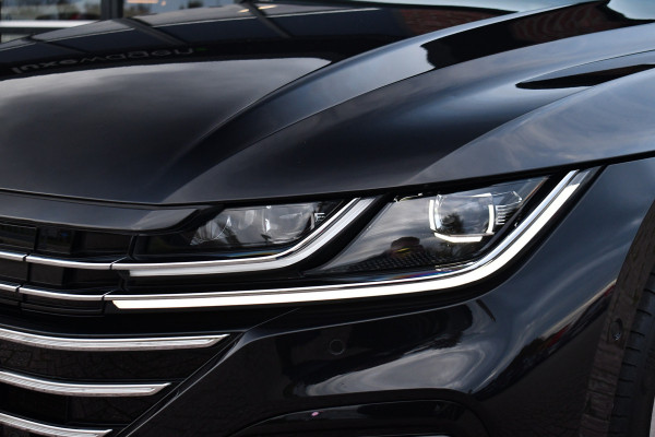 Volkswagen Arteon Shooting Brake 1.4 TSI eHybrid R-Line Pano Trekh ACC Massage DDC Standk 19inch