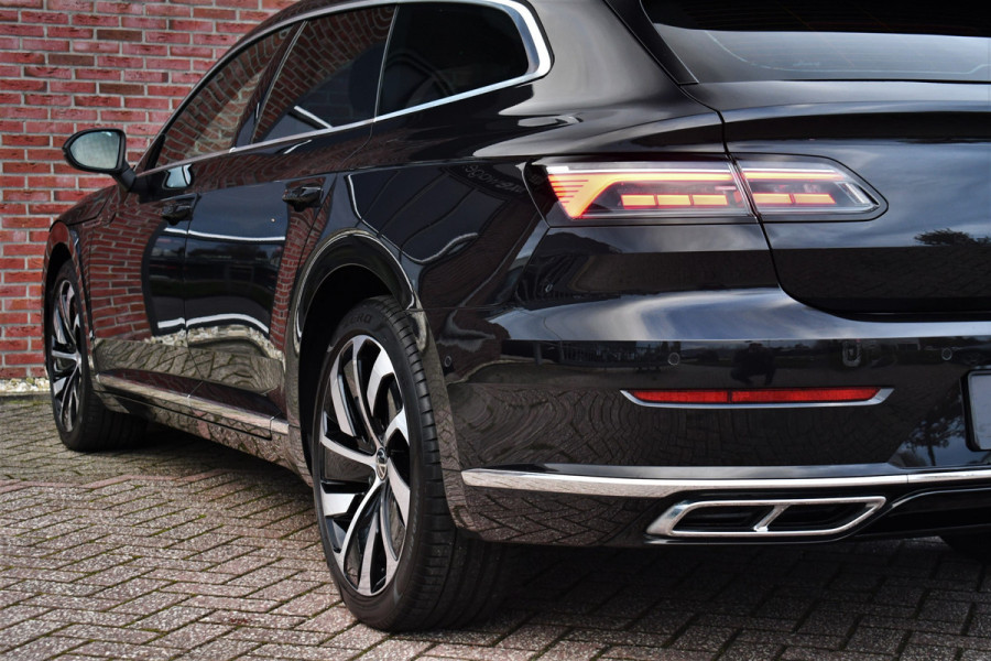 Volkswagen Arteon Shooting Brake 1.4 TSI eHybrid R-Line Pano Trekh ACC Massage DDC Standk 19inch