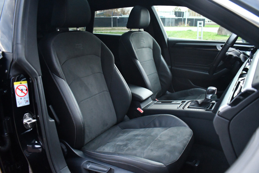 Volkswagen Arteon Shooting Brake 1.4 TSI eHybrid R-Line Pano Trekh ACC Massage DDC Standk 19inch