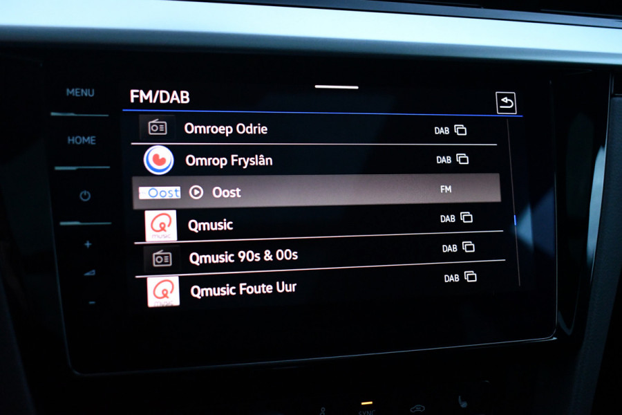 Volkswagen Arteon Shooting Brake 1.4 TSI eHybrid R-Line Pano Trekh ACC Massage DDC Standk 19inch