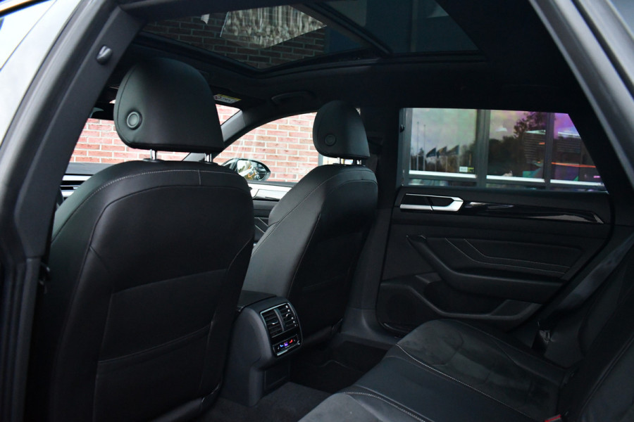 Volkswagen Arteon Shooting Brake 1.4 TSI eHybrid R-Line Pano Trekh ACC Massage DDC Standk 19inch