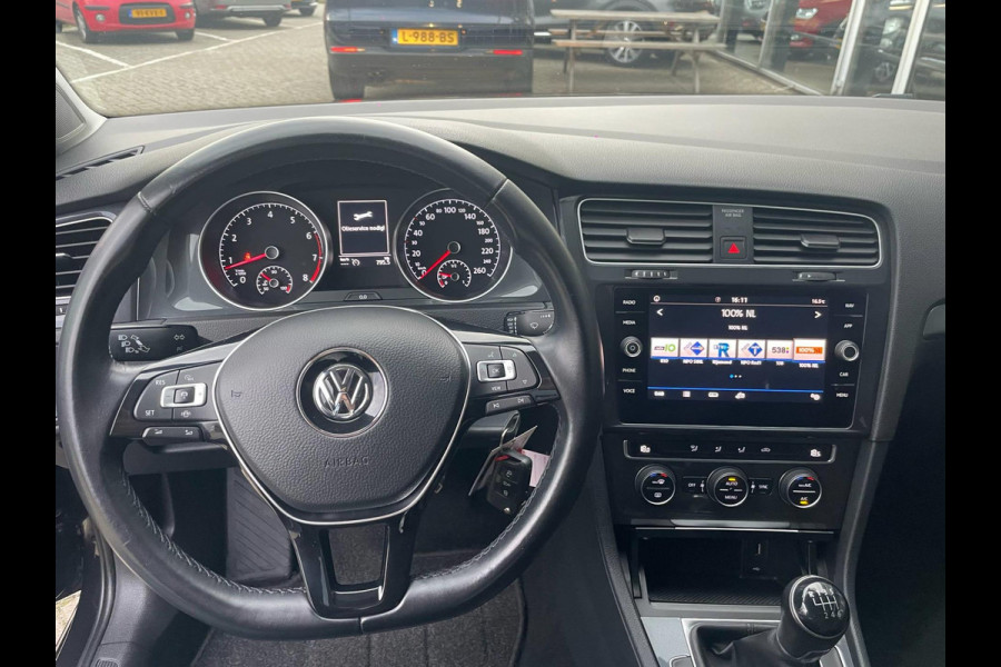 Volkswagen Golf 1.5 TSI Comfortline / CarPlay
