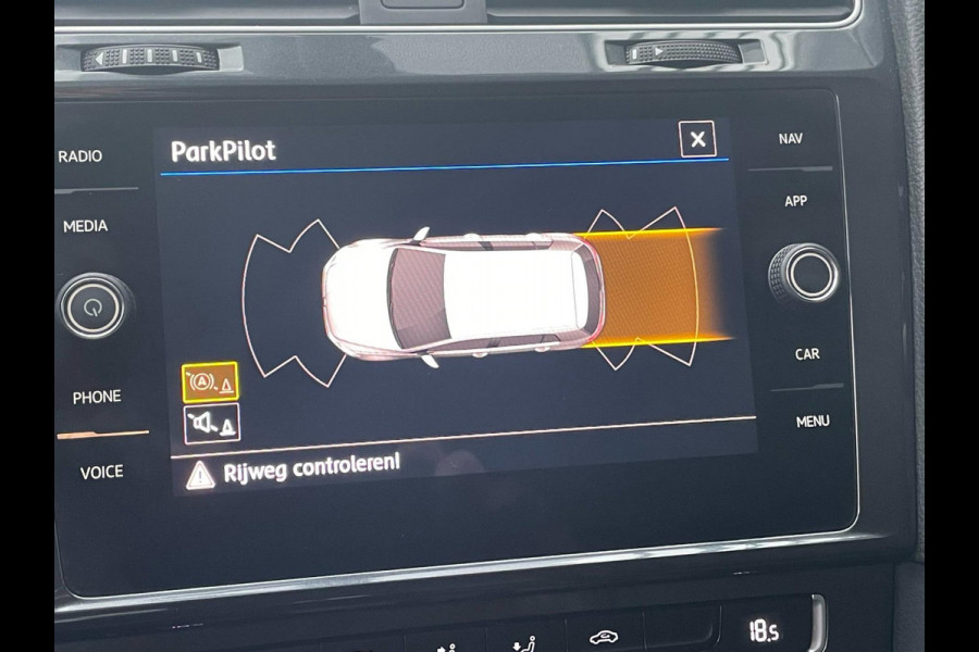 Volkswagen Golf 1.5 TSI Comfortline / CarPlay