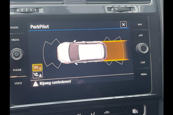 Volkswagen Golf 1.5 TSI Comfortline / CarPlay