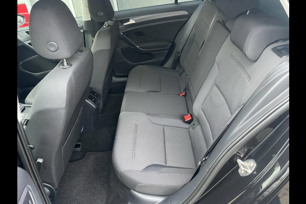 Volkswagen Golf 1.5 TSI Comfortline / CarPlay