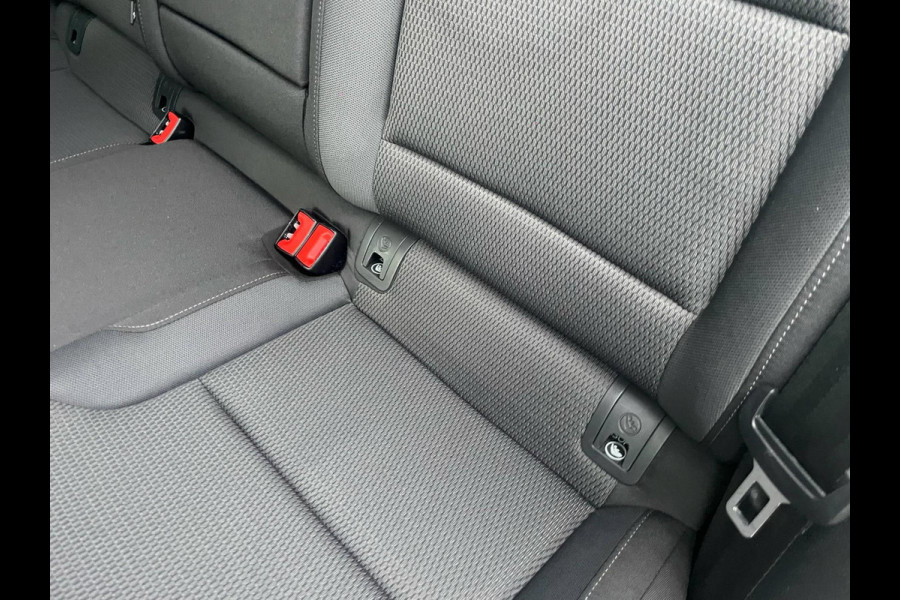 Volkswagen Golf 1.5 TSI Comfortline / CarPlay