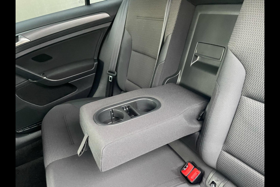 Volkswagen Golf 1.5 TSI Comfortline / CarPlay