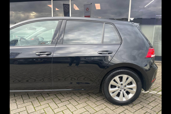 Volkswagen Golf 1.5 TSI Comfortline / CarPlay