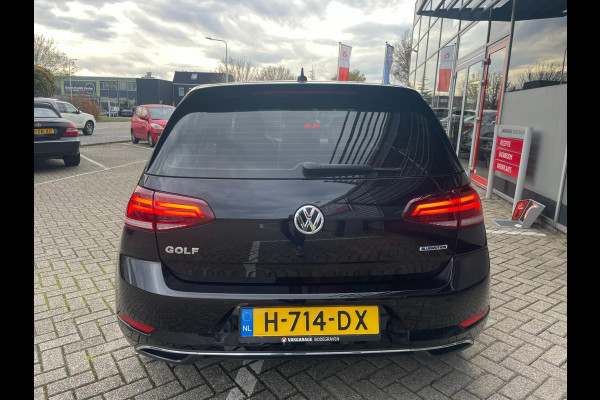 Volkswagen Golf 1.5 TSI Comfortline / CarPlay