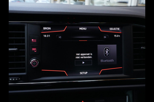 Seat Leon 1.5 TSI FR Business Intense | Navigatie | DAB | Trekhaak | Climate Control