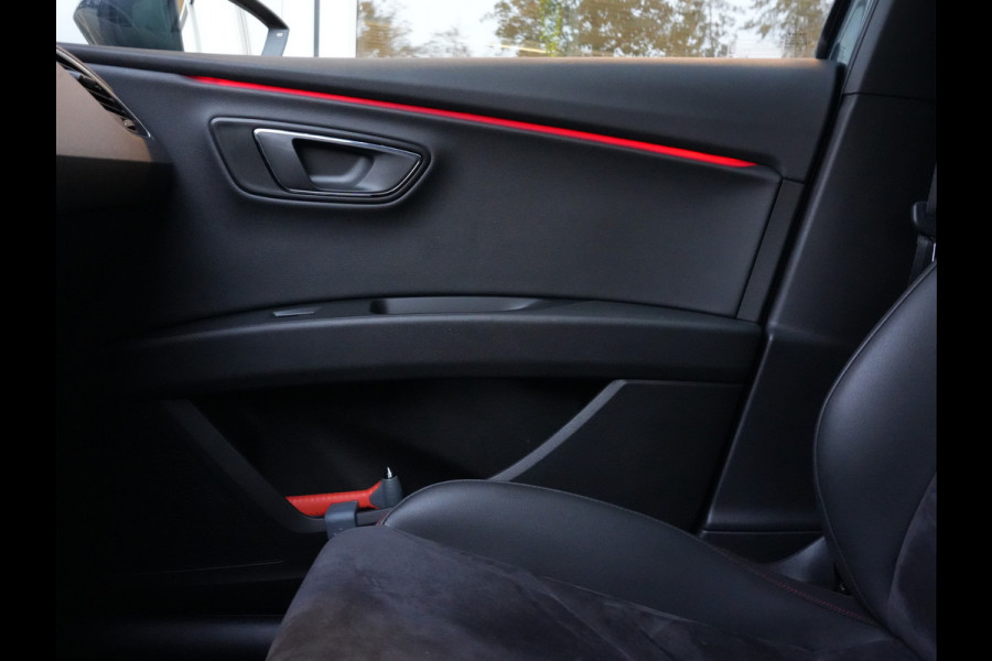 Seat Leon 1.5 TSI FR Business Intense | Navigatie | DAB | Trekhaak | Climate Control