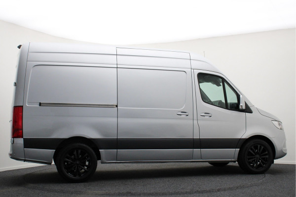 Mercedes-Benz Sprinter 315 CDI L2H2 Automaat 3-Zits, Airco, Cruise, Camera, Apple Carplay, DAB, PDC, 18''
