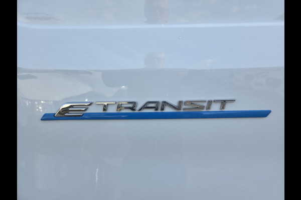 Ford E-Transit 350 L2H2 Trend 68 kWh Navi , Achteruitrijcamera