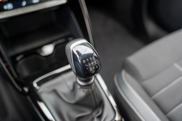 Citroën C3 1.2 Turbo 100pk Max |Prijs rijklaar incl.12 garantie| Carplay LMV NAVI DAB Camera parkeersensoren achter Bluetooth