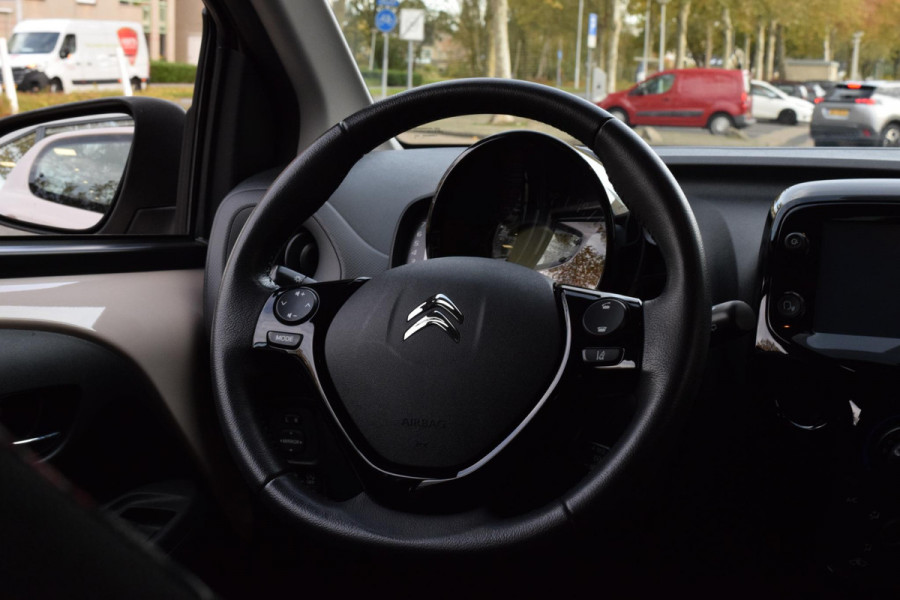 Citroën C1 1.0 VTi Shine|Carplay|Camera|Als nw|Dealero.h.