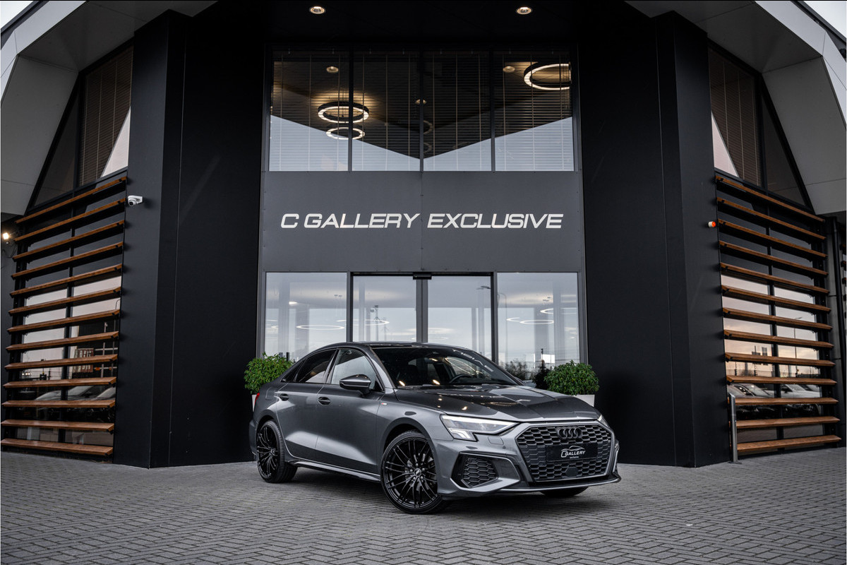 Audi A3 Limousine 35 TFSI edition one - S Line | Panorama | Keyless | Camera