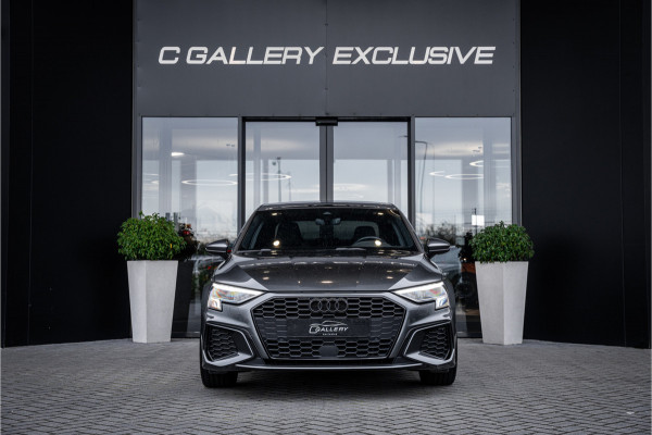 Audi A3 Limousine 35 TFSI edition one - S Line | Panorama | Keyless | Camera