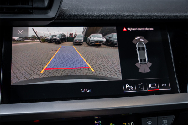 Audi A3 Limousine 35 TFSI edition one - S Line | Panorama | Keyless | Camera