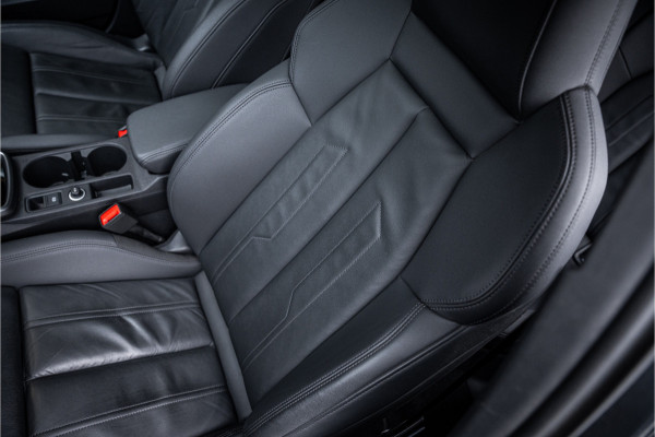 Audi A3 Limousine 35 TFSI edition one - S Line | Panorama | Keyless | Camera