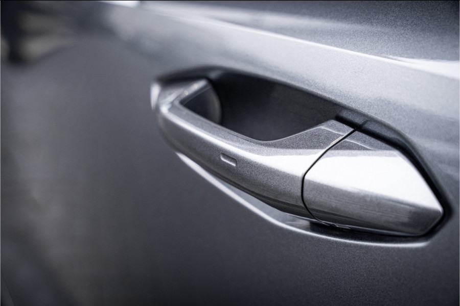 Audi A3 Limousine 35 TFSI edition one - S Line | Panorama | Keyless | Camera