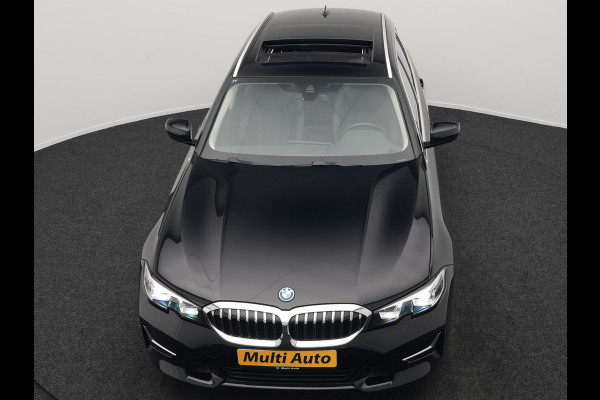 BMW 3 Serie Touring 320e Luxury Line Plug In Hybrid 204pk Dealer O.H PHEV | Panodak | Lederen Sportstoelen Verwarmd | Apple Carplay | Sfeerverlichting | Navi Full Map | DAB |