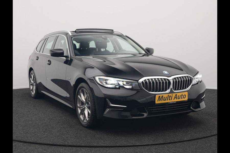 BMW 3 Serie Touring 320e Luxury Line Plug In Hybrid 204pk Dealer O.H PHEV | Panodak | Lederen Sportstoelen Verwarmd | Apple Carplay | Sfeerverlichting | Navi Full Map | DAB |