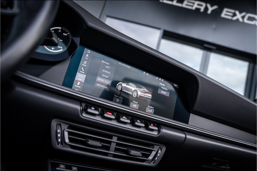 Porsche 911 992 Cabrio 3.0 Carrera 4 S - Sport Chrono l ACC | Bose