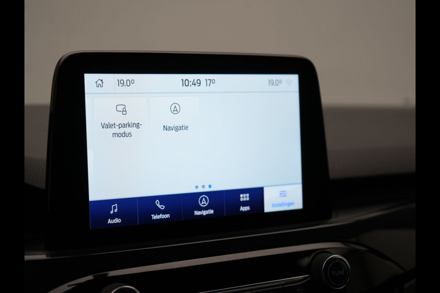 Ford Kuga 1.5 EcoBoost ST-Line X 150pk Dealer O.H 1800kg Trekgewicht | Trekhaak Afneembaar | B & O Soundsystem | Alcantara Sportstoelen Verwarmd  | Apple Carplay | Keyless | Stuur Verwarmd | Navigatie | DAB |