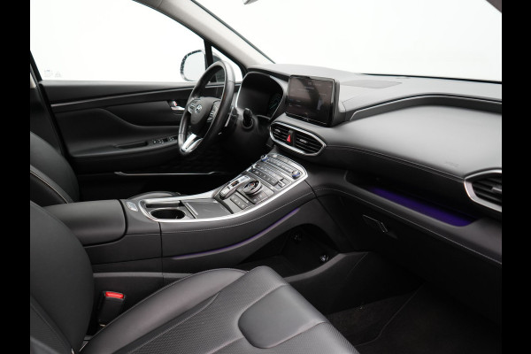 Hyundai Santa Fe 1.6 T-GDI Premium Plug In Hybrid 266pk Dealer O.H PHEV | Adaptive Cruise | Head Up | 360 Camera | Lederen Sportstoelen Memory & Ventilatie | Apple Carplay | Verwarmde Stoelen & Stuur | Sfeerverlichting | Keyless | Navigatie | Blis | DAB |