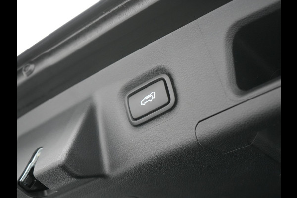 Hyundai Santa Fe 1.6 T-GDI Premium Plug In Hybrid 266pk Dealer O.H PHEV | Adaptive Cruise | Head Up | 360 Camera | Lederen Sportstoelen Memory & Ventilatie | Apple Carplay | Verwarmde Stoelen & Stuur | Sfeerverlichting | Keyless | Navigatie | Blis | DAB |