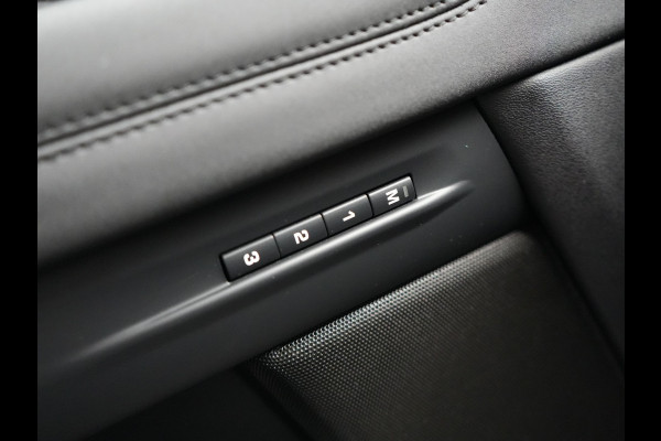 Land Rover Range Rover Evoque P200 AWD R-Dynamic | Afneembare Trekhaak | Adaptive Cruise | Meridian Audio | Lederen Sportstoelen Memory & Verwarmd | Carplay | Camera | LED |