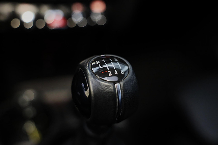 MINI Mini 1.5 Cooper Camden / 5 Deurs / Head Up / Camera / Leder / Open Panoramadak / Led / Pdc / 17 Inch