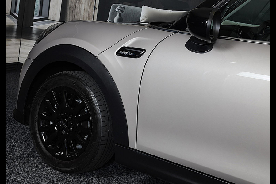 MINI Mini 1.5 Cooper Camden / 5 Deurs / Head Up / Camera / Leder / Open Panoramadak / Led / Pdc / 17 Inch