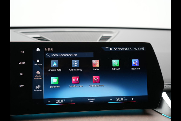 BMW X1 xDrive30e M Sport Plug In Hybrid 327pk PHEV | Head Up | Adaptive Cruise | M Sportstuur | 360 Camera | Harman Kardon | VOLLederen Sportstoelen Massage & Memory | Apple Carplay | Navigatie| Virtual | DAB |