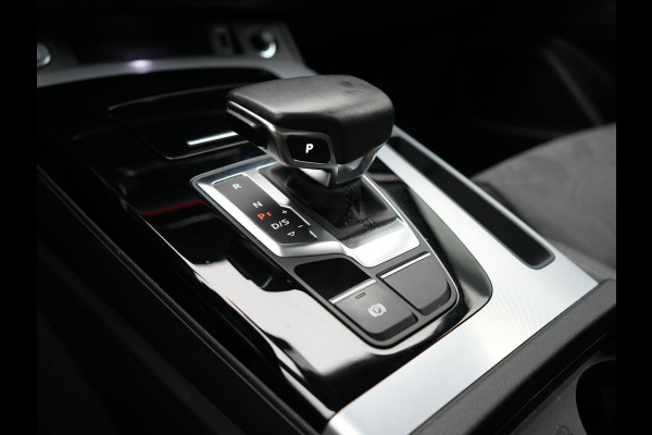 Audi Q5 Sportback 50 TFSI e S edition Plug In Hybrid 299pk Dealer O.H PHEV | Adaptive Cruise | Head Up | Bang & Olufsen | Alcantara Sportstoelen Memory | Keyless | 20"L.M | Camera | Sfeerverlichting |