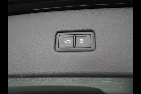 Audi Q5 Sportback 50 TFSI e S edition Plug In Hybrid 299pk Dealer O.H PHEV | Adaptive Cruise | Head Up | Bang & Olufsen | Alcantara Sportstoelen Memory | Keyless | 20"L.M | Camera | Sfeerverlichting |