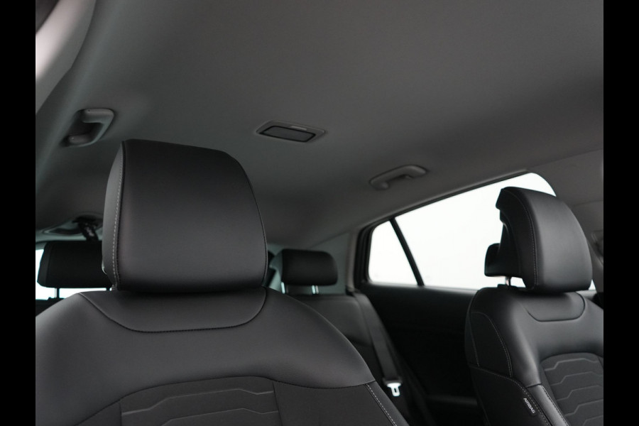 Kia Sportage T-GDi AWD DynamicLine Plug In Hybrid 266pk PHEV | Adaptive Cruise | Camera | Apple Carplay | Sportstoelen Verwarmd | Navigatie | Stuurverwarming Virtual | DAB |