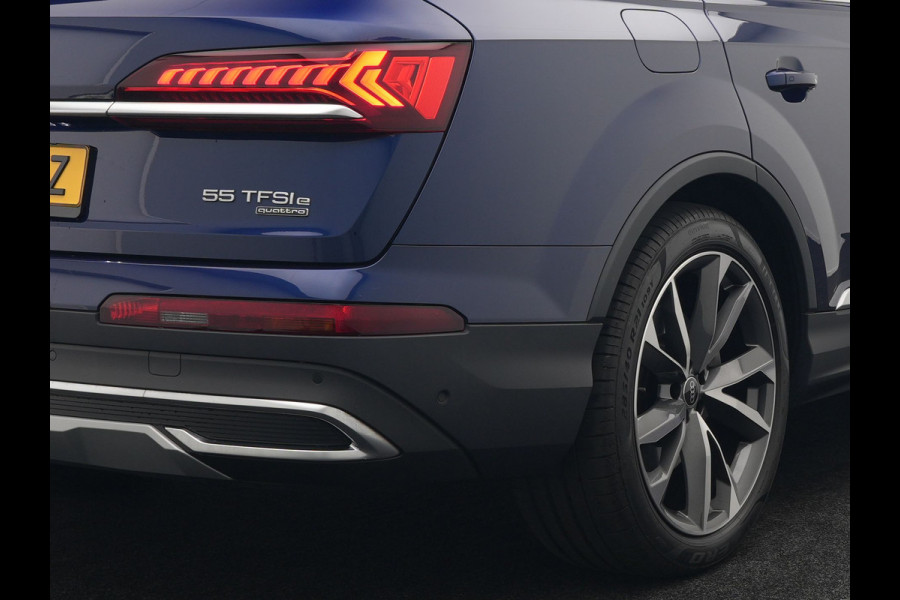 Audi Q7 55 TFSI e Quattro Pro Line Plug In Hybrid 381pk Dealer O.H PHEV | Luchtvering | Trekhaak Af Fabriek | Panodak | Adaptive Cruise | 21 "L.M Matrix LED | Camera | Lederen Sportstoelen Memory & Ventilatie | Navigatie | Keyless | Virtual | DAB  | Softclos