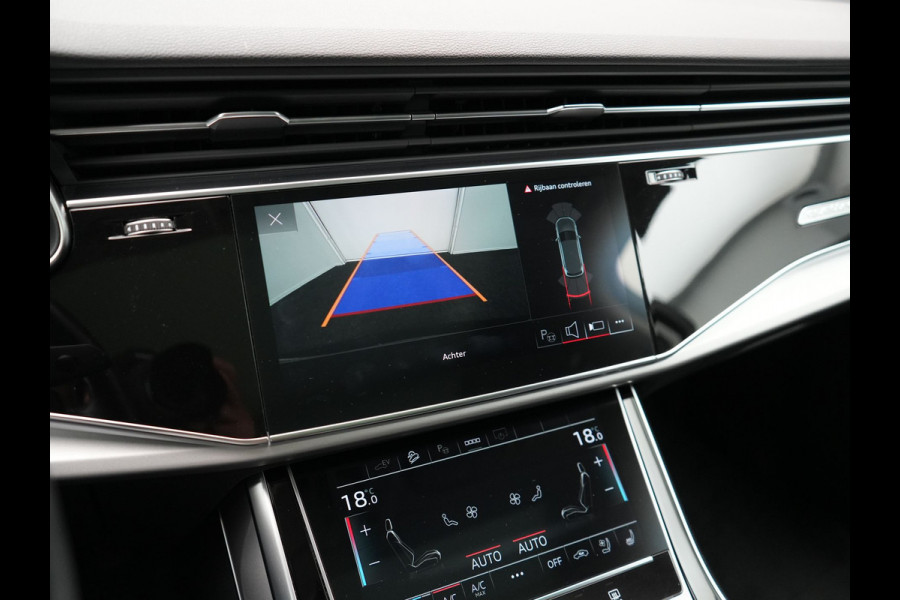 Audi Q7 55 TFSI e Quattro Pro Line Plug In Hybrid 381pk Dealer O.H PHEV | Luchtvering | Trekhaak Af Fabriek | Panodak | Adaptive Cruise | 21 "L.M Matrix LED | Camera | Lederen Sportstoelen Memory & Ventilatie | Navigatie | Keyless | Virtual | DAB  | Softclos