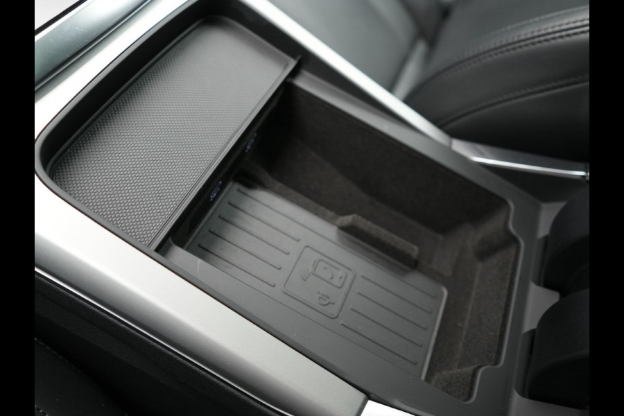 Audi Q7 55 TFSI e Quattro Pro Line Plug In Hybrid 381pk Dealer O.H PHEV | Luchtvering | Trekhaak Af Fabriek | Panodak | Adaptive Cruise | 21 "L.M Matrix LED | Camera | Lederen Sportstoelen Memory & Ventilatie | Navigatie | Keyless | Virtual | DAB  | Softclos