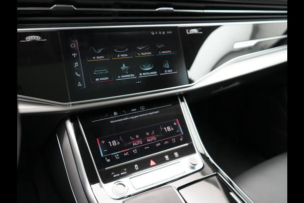 Audi Q7 55 TFSI e Quattro Pro Line Plug In Hybrid 381pk Dealer O.H PHEV | Luchtvering | Trekhaak Af Fabriek | Panodak | Adaptive Cruise | 21 "L.M Matrix LED | Camera | Lederen Sportstoelen Memory & Ventilatie | Navigatie | Keyless | Virtual | DAB  | Softclos