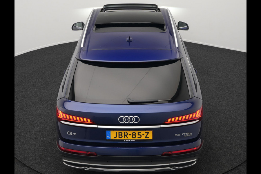Audi Q7 55 TFSI e Quattro Pro Line Plug In Hybrid 381pk Dealer O.H PHEV | Luchtvering | Trekhaak Af Fabriek | Panodak | Adaptive Cruise | 21 "L.M Matrix LED | Camera | Lederen Sportstoelen Memory & Ventilatie | Navigatie | Keyless | Virtual | DAB  | Softclos