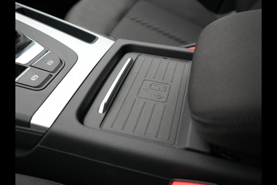 Audi Q5 50 TFSI e Advanced edition Plug In Hybrid 300pk Dealer O.H PHEV | 360 Camera | Cruise Control | Sportstoelen Verwarmd | Navigatie | Virtual | DAB | L.M. 18" |