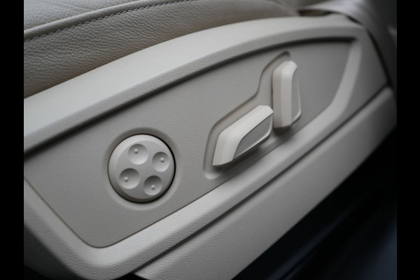 Audi Q5 50 TFSI e quattro S edition Plug In Hybrid 300pk Dealer O.H PHEV | 360 Camera  | Lederen Sportstoelen Memory & Verwarmd | Navigatie | Cruise Control | Keyless | DAB | Virtual |