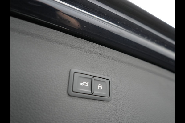 Audi Q5 50 TFSI e quattro S edition Plug In Hybrid 300pk Dealer O.H PHEV | 360 Camera  | Lederen Sportstoelen Memory & Verwarmd | Navigatie | Cruise Control | Keyless | DAB | Virtual |