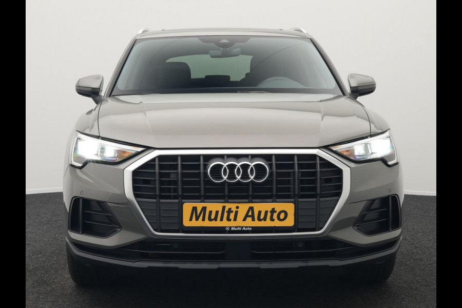 Audi Q3 45 TFSI e edition Plug In Hybrid 245pk Dealer O.H PHEV | Panodak | Camera | Cruise Control | Alcantara Sportstoelen Verwarmd | Navigatie | Virtual | DAB |