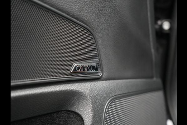 Škoda Superb Combi TSI iV Laurin & Klement Plug In Hybrid 218pk PHEV | Black Optic | Cruise Control | Crystal LED | Lederen Sportstoelen Memory & Verwarmd | Apple Carplay | Canton Audio | Navigatie | Verwamd Stuur | DAB |