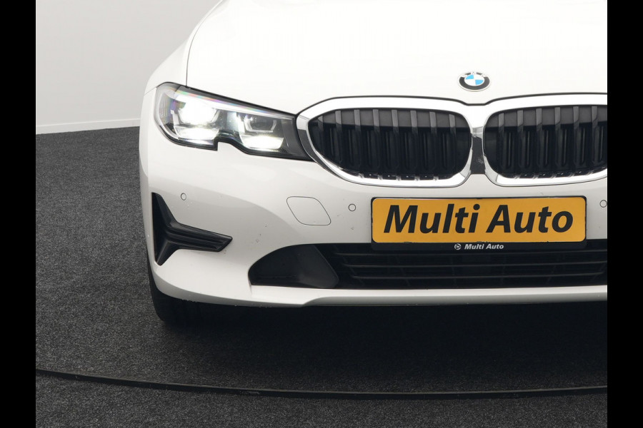 BMW 3 Serie Touring 330e Plug In Hybrid 293pk Dealer O.H PHEV | Cruise Control | Apple Carplay | Lederen Sportstoelen Verwarmd | Navigatie | Virtual | DAB |