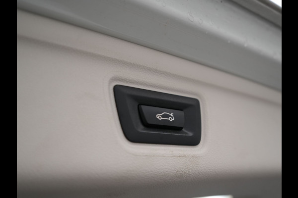 BMW 3 Serie Touring 330e Plug In Hybrid 293pk Dealer O.H PHEV | Cruise Control | Apple Carplay | Lederen Sportstoelen Verwarmd | Navigatie | Virtual | DAB |